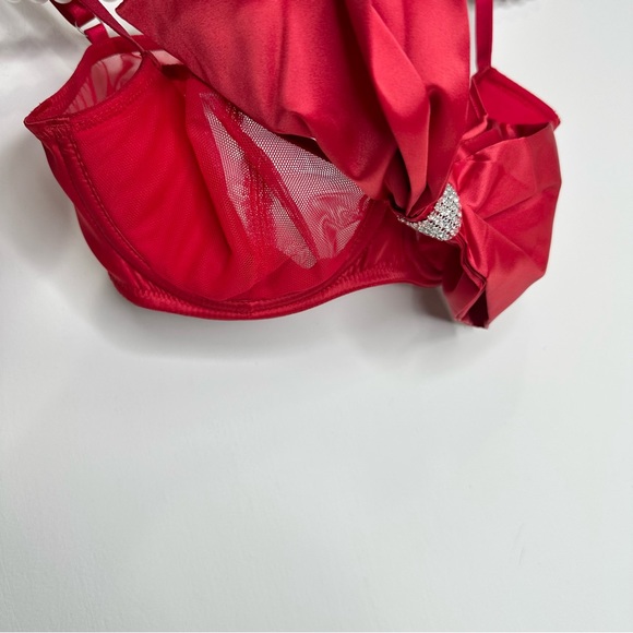 VS Red Bow Rhinestone Embellished Bra - Picture 7 of 9